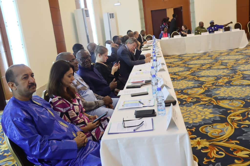 Centrafrique : Une réunion stratégique pour accélérer le processus électoral de 2025 1000481602