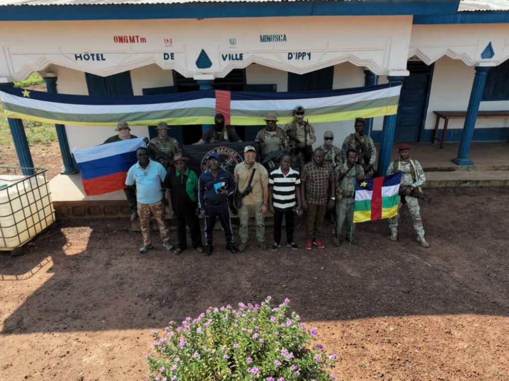 Centrafrique : Coordination des efforts pour la sécurité préélectorale à Ippy 1000494207 1024x766